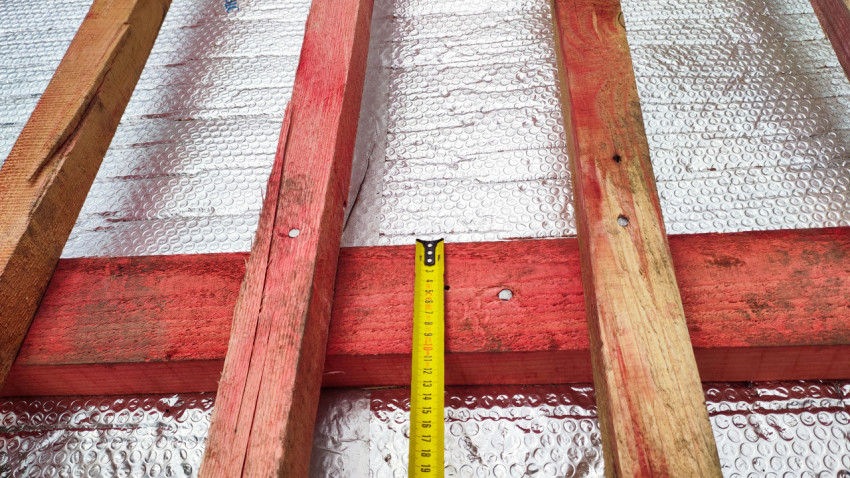 Вертикальное измерение шага обрешётки на кровле