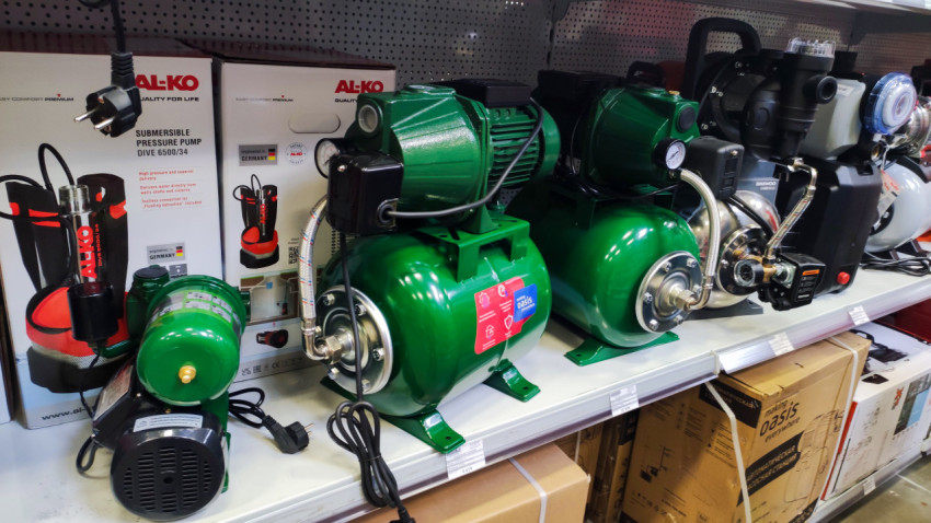 Насосные станции и бытовые водяные насосы в отделе техники