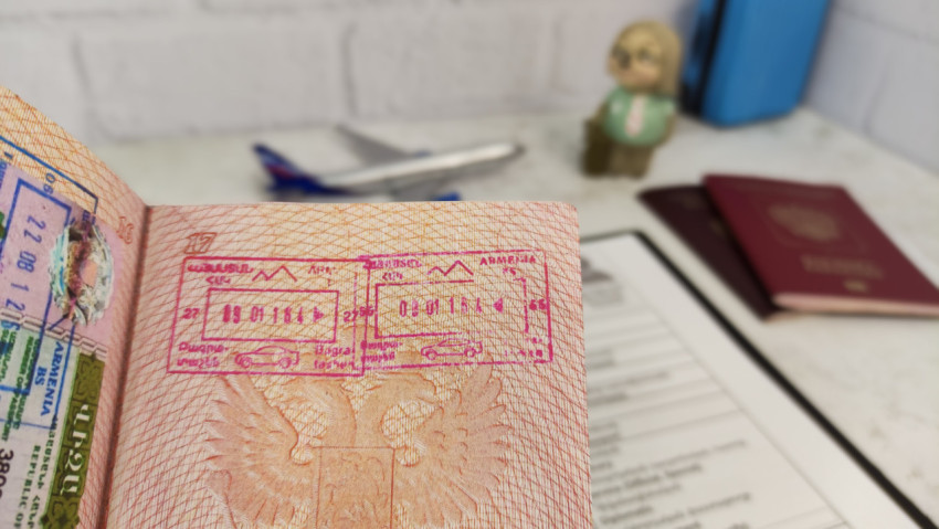 Штамп пограничного контроля Армении в паспорте