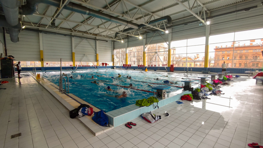 В спортивном комплексе активно проходят занятия плаванием