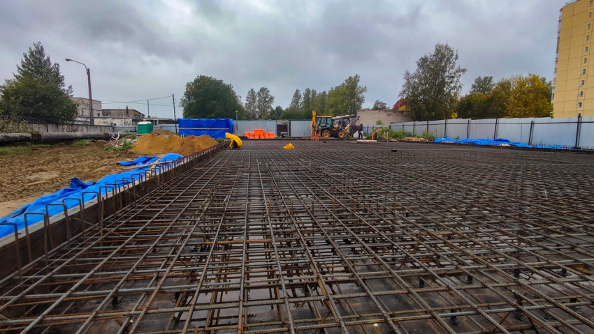 Арматурное поле для монолитной плиты основания