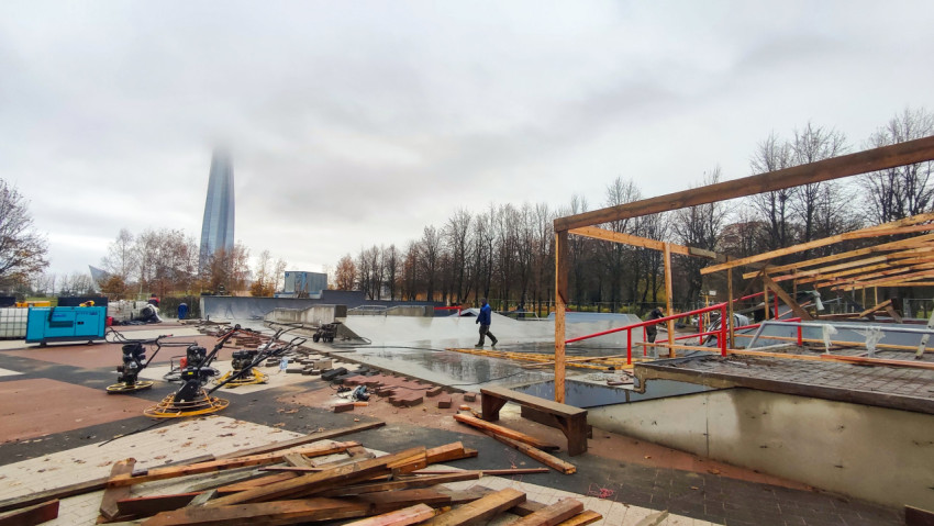 Ремонт бетонных конструкций и настила на спортивной площадке