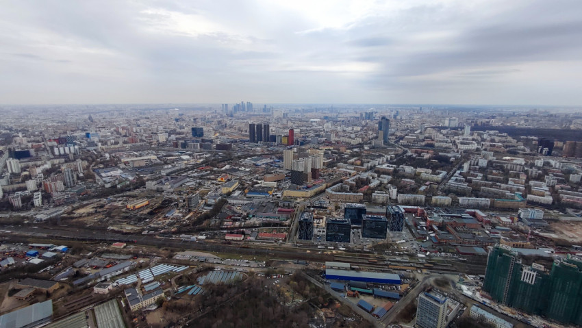 Панорамный вид Москвы с высоты над северо-восточным районом