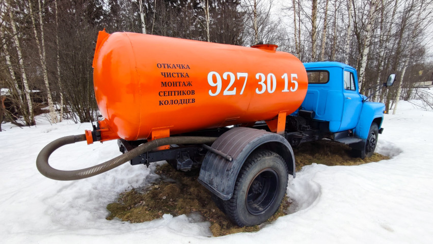 Вакуумная машина для откачки септиков зимой