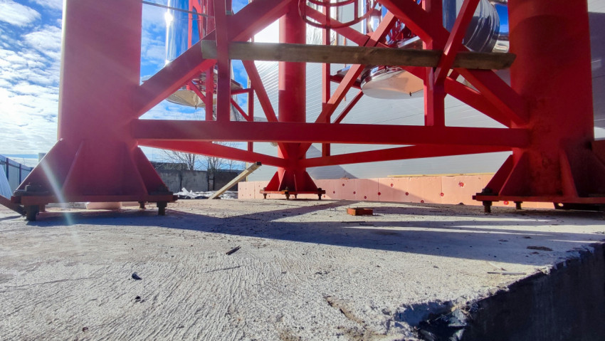 Основание металлической опоры дымовой трубы