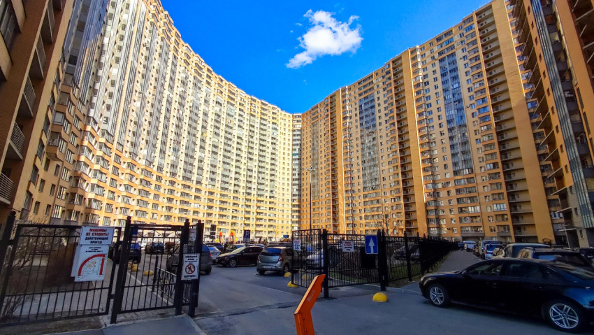 Высотные корпуса жилого комплекса «Новый Оккервиль»