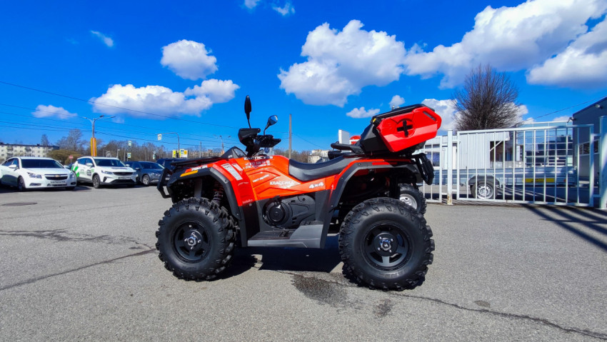 Внедорожный квадроцикл Stels с системой полного привода 4x4