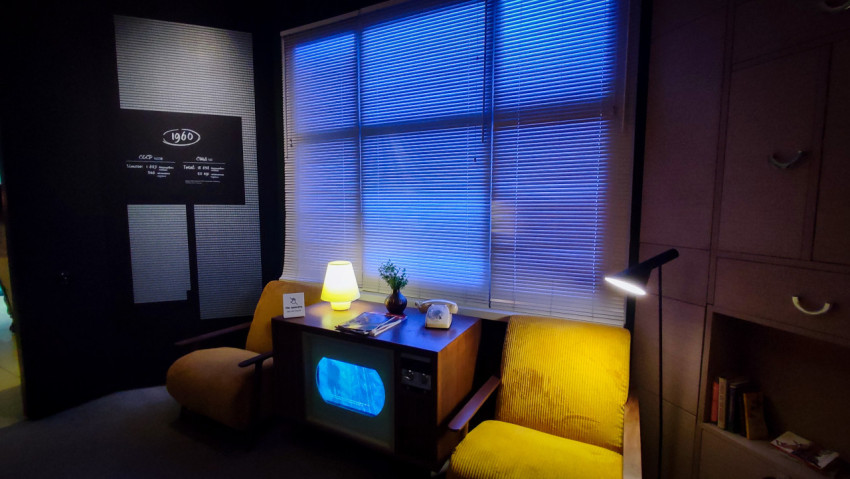 Реконструкция советской гостиной 1960-х в павильоне «АТОМ» на ВДНХ