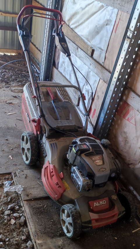 Бензиновая газонокосилка AL-KO с двигателем Briggs & Stratton