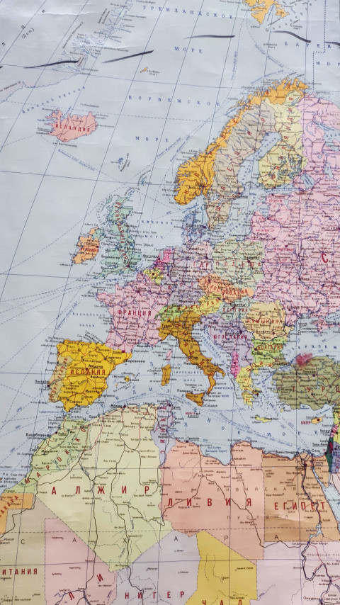 Европейская часть карты мира с изображением Норвегии, Франции и Италии