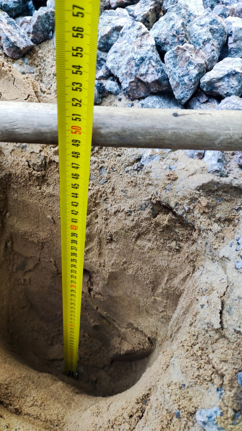 Измерение толщины дорожного основания вблизи