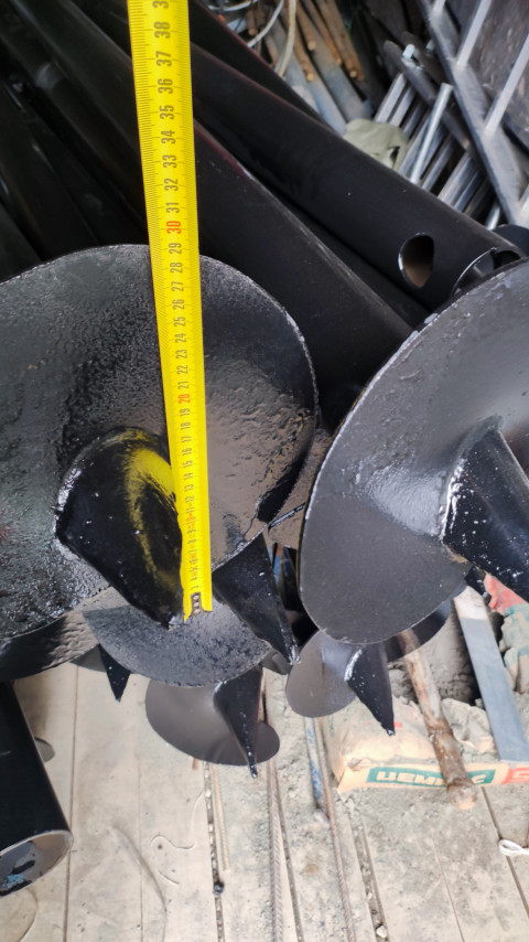 Винтовые сваи с замером диаметра лопасти