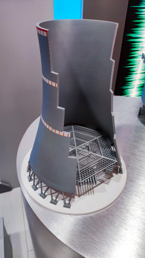 Разрезная модель градирни на выставочном стенде